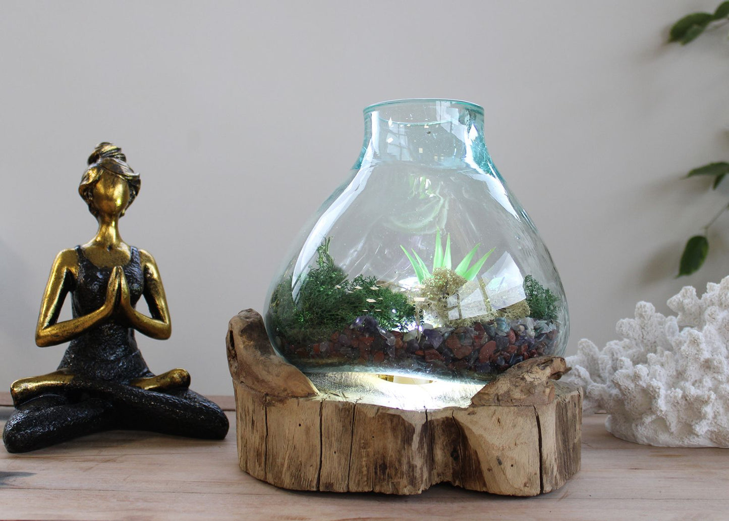 Molten Glass Fish Bowl On Wood Stand – 3.7 L Display Tank
